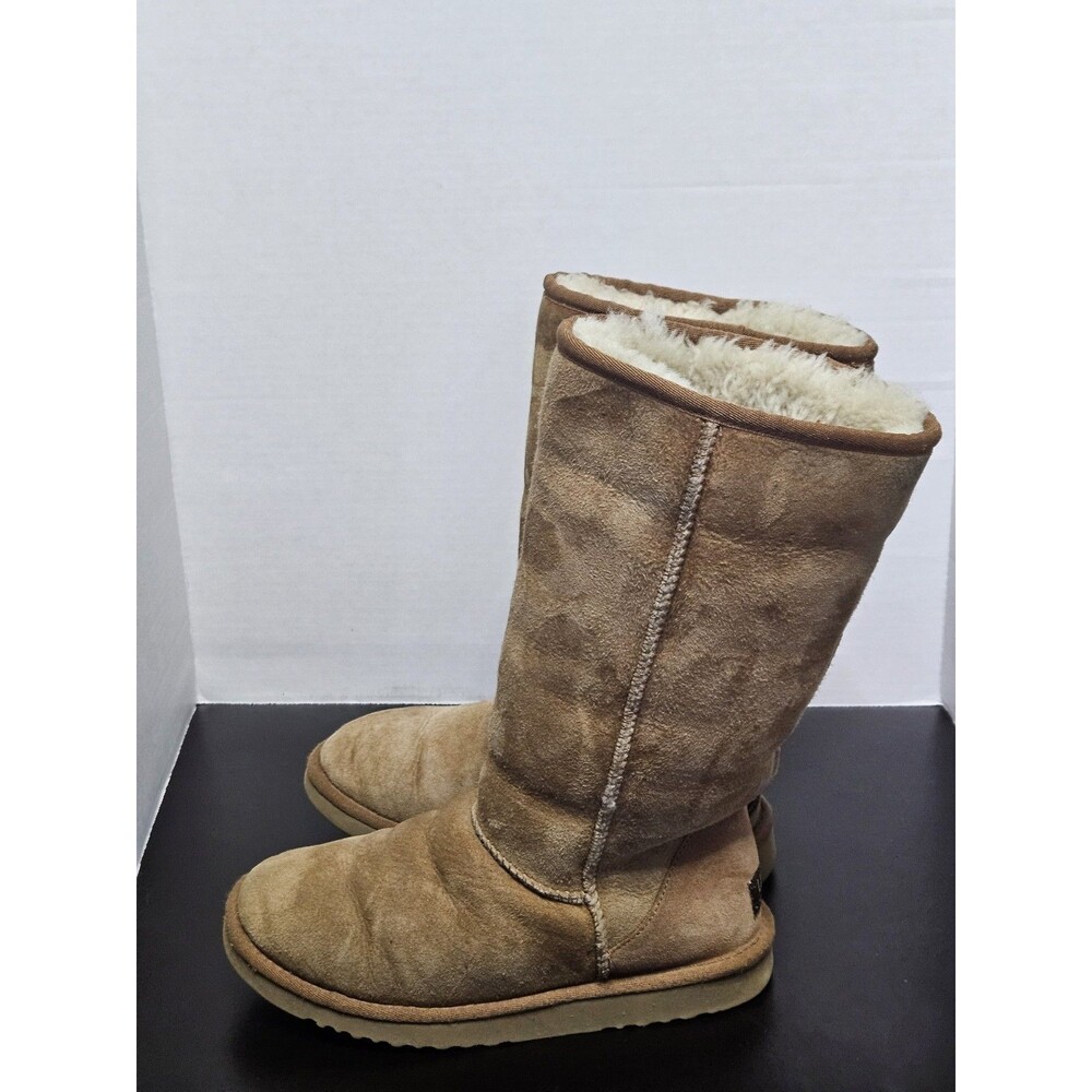 Sz 7 - UGG Australia Classic Tall II Womens Winter Boots Chestnut